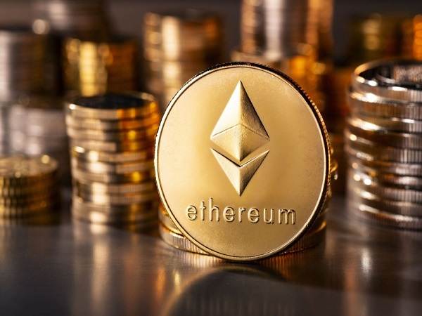 Ethereum (ETH) là những đồng coin tiềm năng trong tương lai