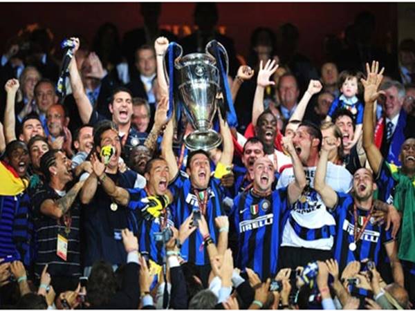 Inter Milan vô địch C1 năm 2010