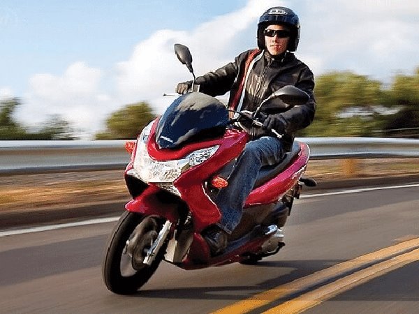 Mơ thấy đi xe máy phản ánh điều gì trong cuộc sống?